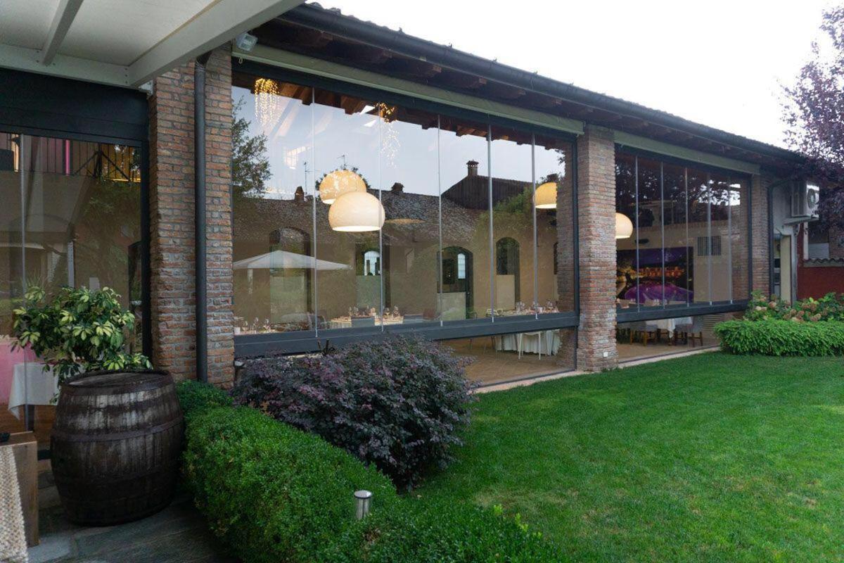 Affittacamere Il Persicone Cornaleto ภายนอก รูปภาพ